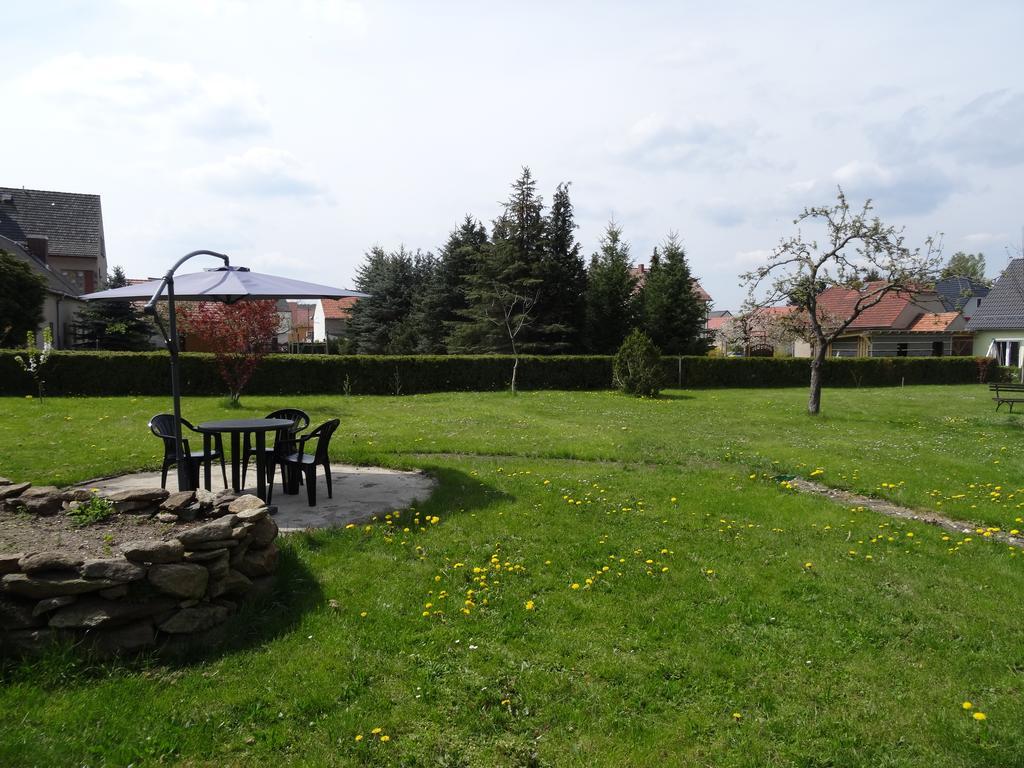 Apartment Zum Keulenbergblick Laussnitz Exterior foto